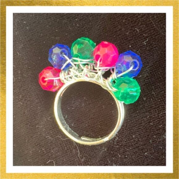 3/$20 Handmade COCKTAIL Statement BEADED Silver HAND CRAFTED Ring - Picture 1 of 2